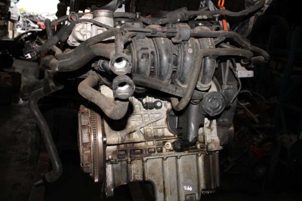 MOTEUR VAG 1.4 ESSENCE - Vue 4